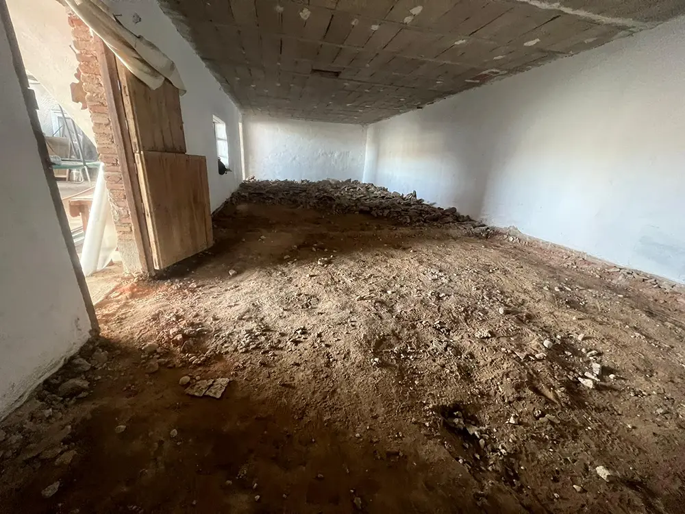 Salón con barra