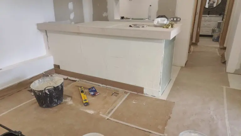 Salón con barra